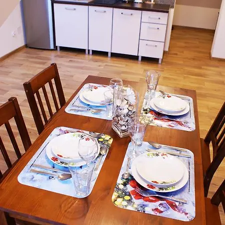 Sloneczny Apartment *